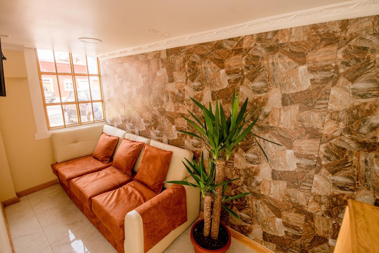 Hotel San Cristobal איקוויקה מראה חיצוני תמונה