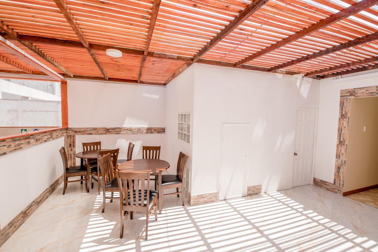 Hotel San Cristobal איקוויקה מראה חיצוני תמונה